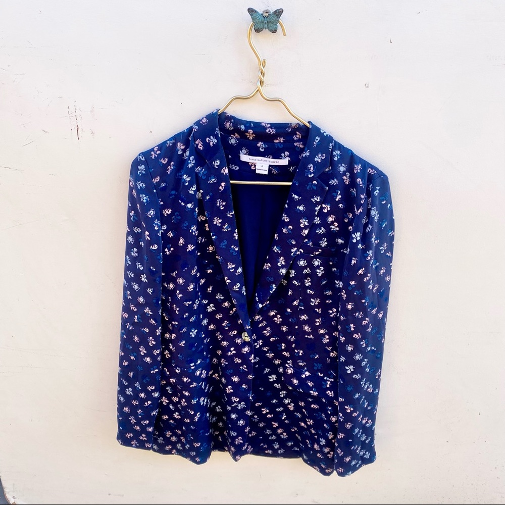 Diane Von Furstenberg Blazer sz 4